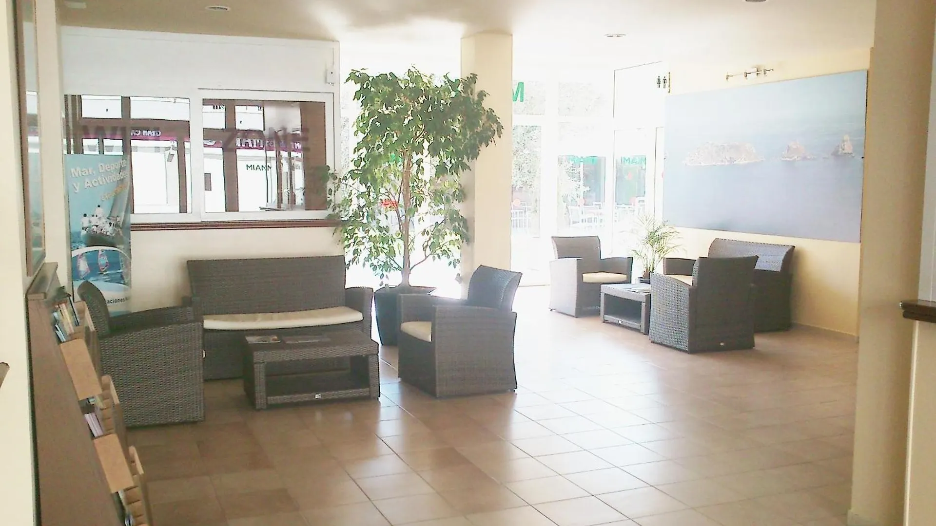 Aparthotel Apartamentos Miami L'Estartit